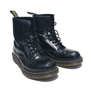 Dr. Martin's 1460 8 eye black smooth leather combat boots